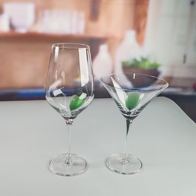 Customized Hand-blow Clear Red Wine Glass Martini Glass For Party
