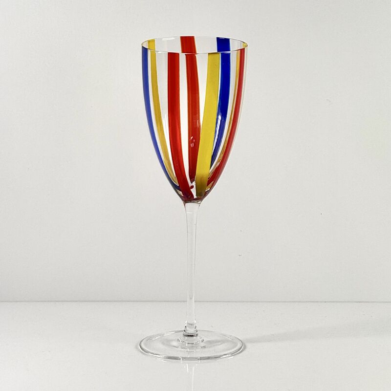 品質 Hand Blown Art Glass Goblet & Coupe Glass Set, Vibrant Red Yellow Blue Vertical Cane Stripes Murano Style Stemmed Wine & Martini Glasses for Bar, Party & Gift 工場