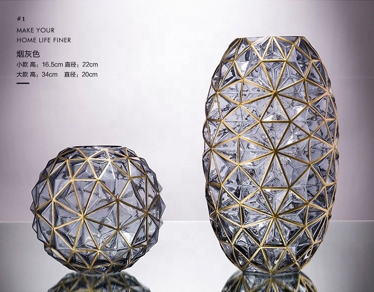 品質 結婚式のための創造的な手描きの装飾ガラス花瓶 工場