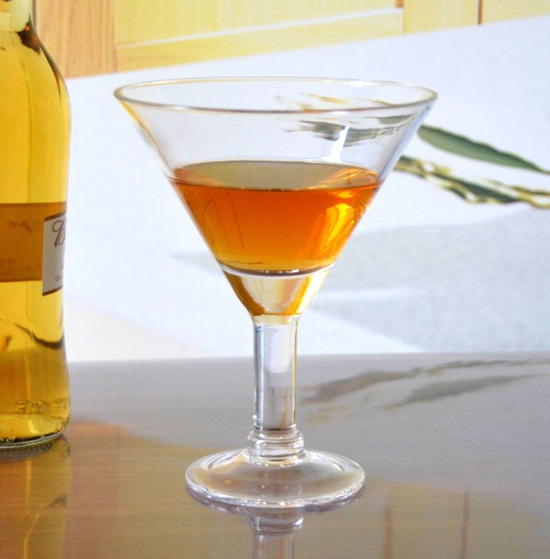 Unique Customization Thick Stem Crystal Cocktail Glasses