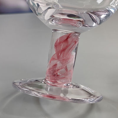 品質 メキシコのコンフェッティデザイン エレガントな水杯 贅沢な手吹コンフェッティ コクテイル ガラスカップ ロマンチックなショートステム ワイングラス 工場