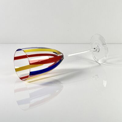 品質 Hand Blown Art Glass Goblet & Coupe Glass Set, Vibrant Red Yellow Blue Vertical Cane Stripes Murano Style Stemmed Wine & Martini Glasses for Bar, Party & Gift 工場