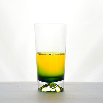 品質 ハンドメイドの透明のウィスキーグラス 工場