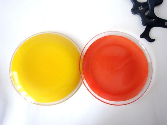 品質 10 インチ透明エッジ色彩色のガラス充電板 工場